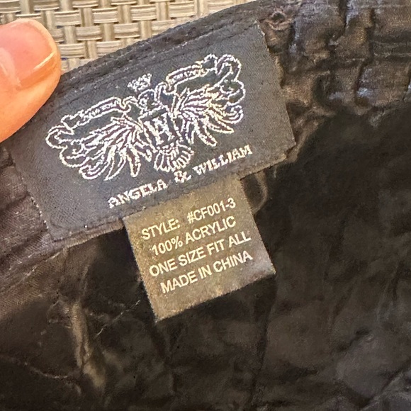 🌟HP🌟Brown Twill Cabbie Hat with Knitted Brim and Rose Accent by Angela & William - Picture 11 of 11